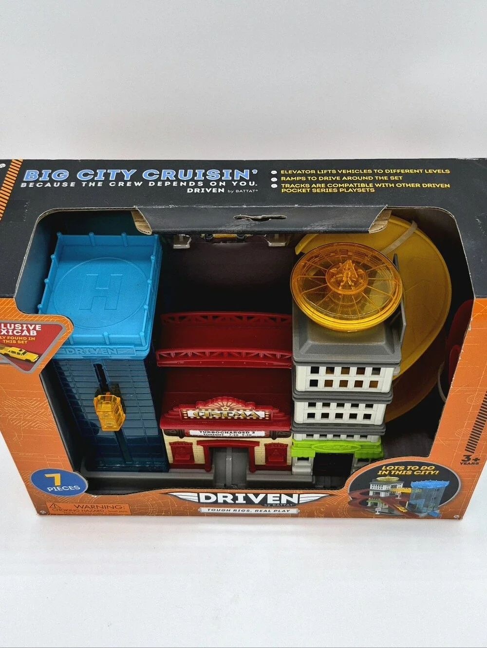 NEW Driven by Battat Big City Cruisin' Pocket Series Playset w/ Exclusive Taxi
